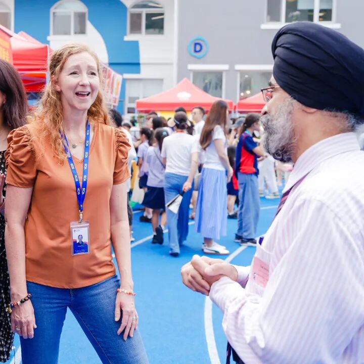 Students enjoying activities at the Welcome BBQ