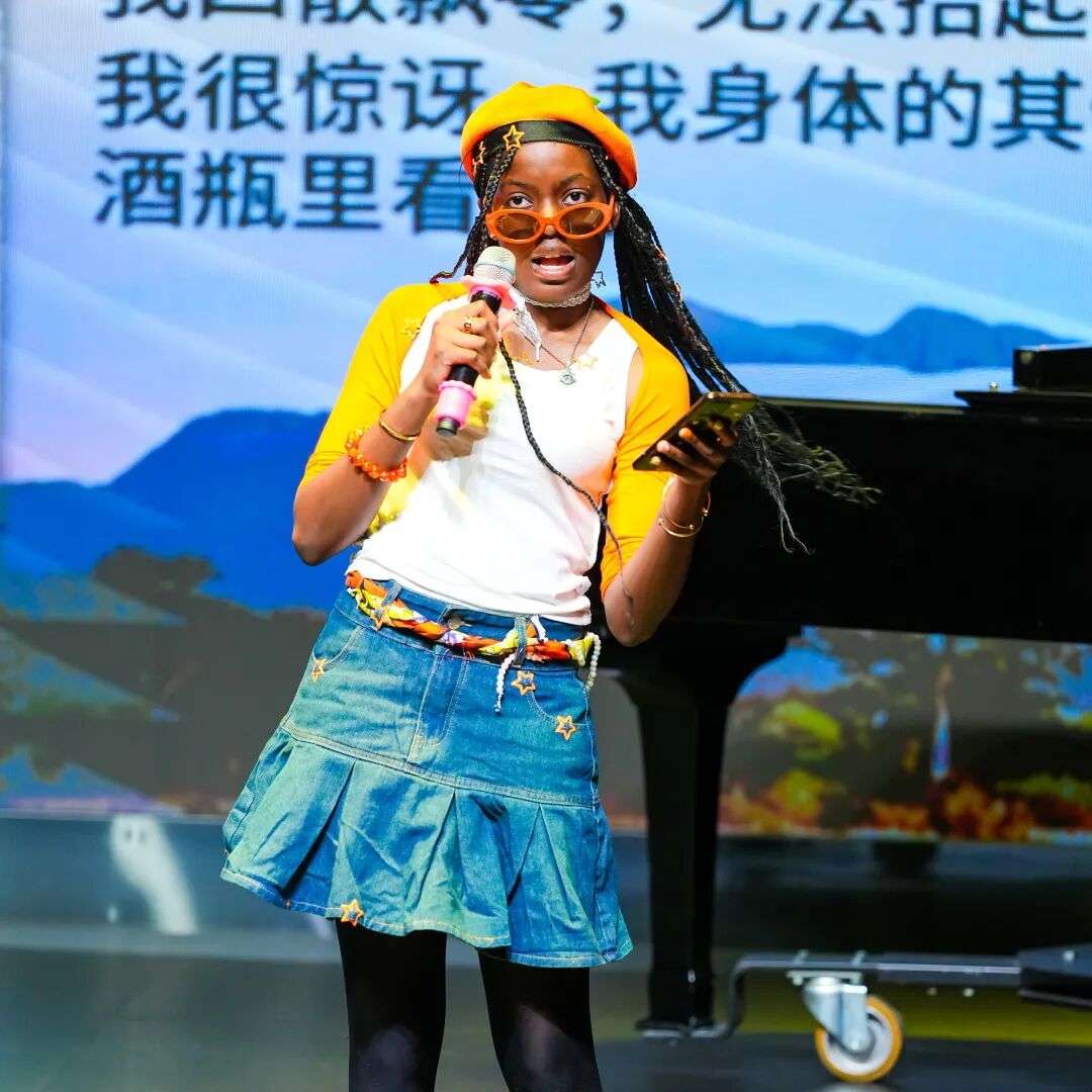 Students reciting poetry in their mother tongues 2