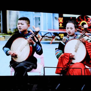 北京耀中剧场组演绎花木兰组曲