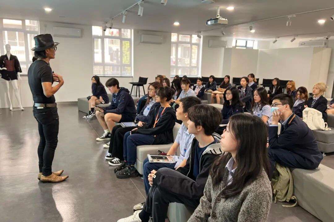 前Gucci设计师讲座，学生与行业导师互动交流