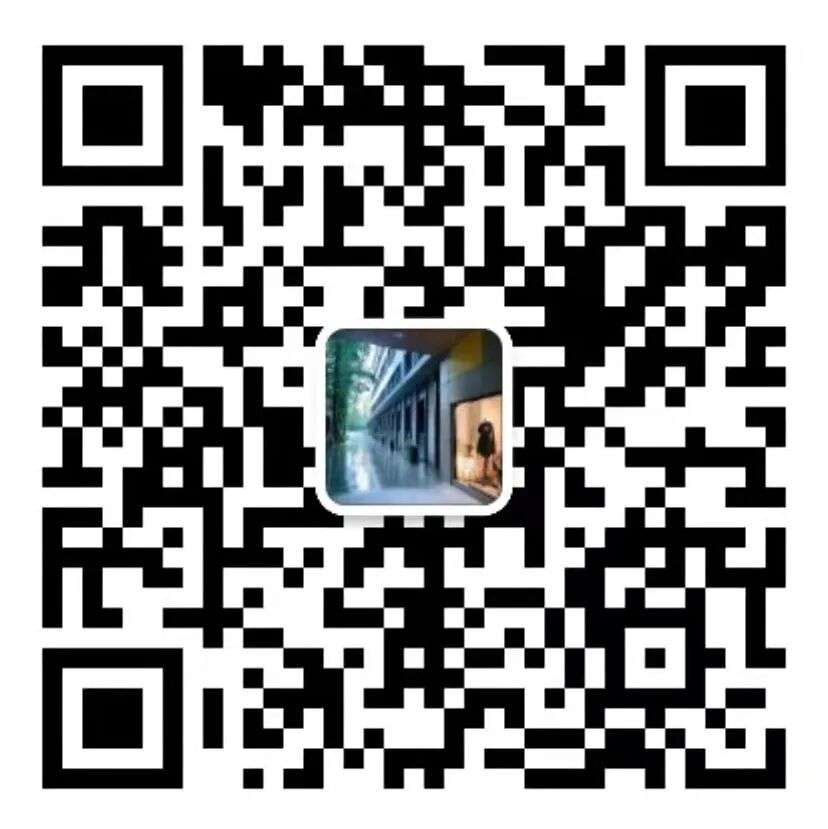 招生部朱老师形象照，负责招生咨询与报考指导