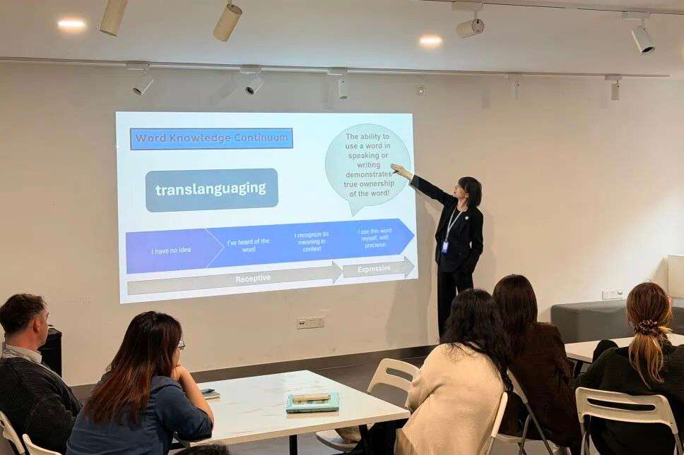 EAL教学PD强调理性使用翻译：将翻译作为临时支架，逐步淡出（上海）
