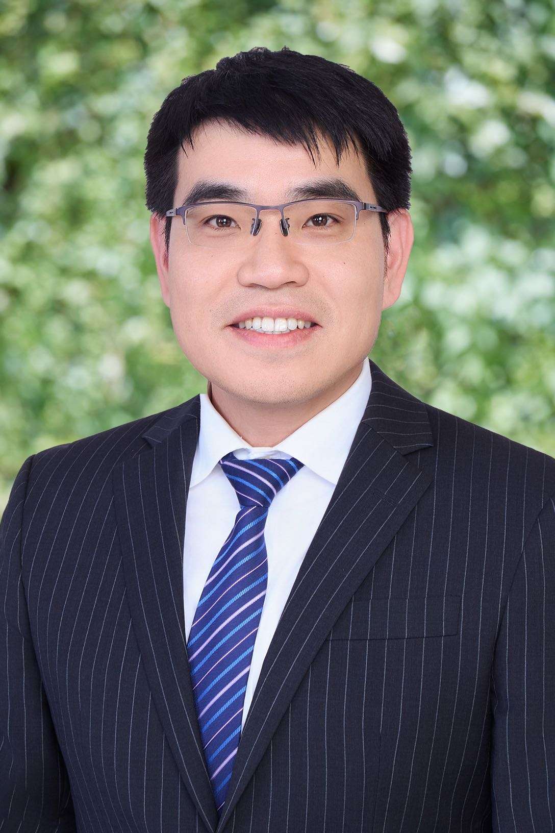 署理学校业务经理