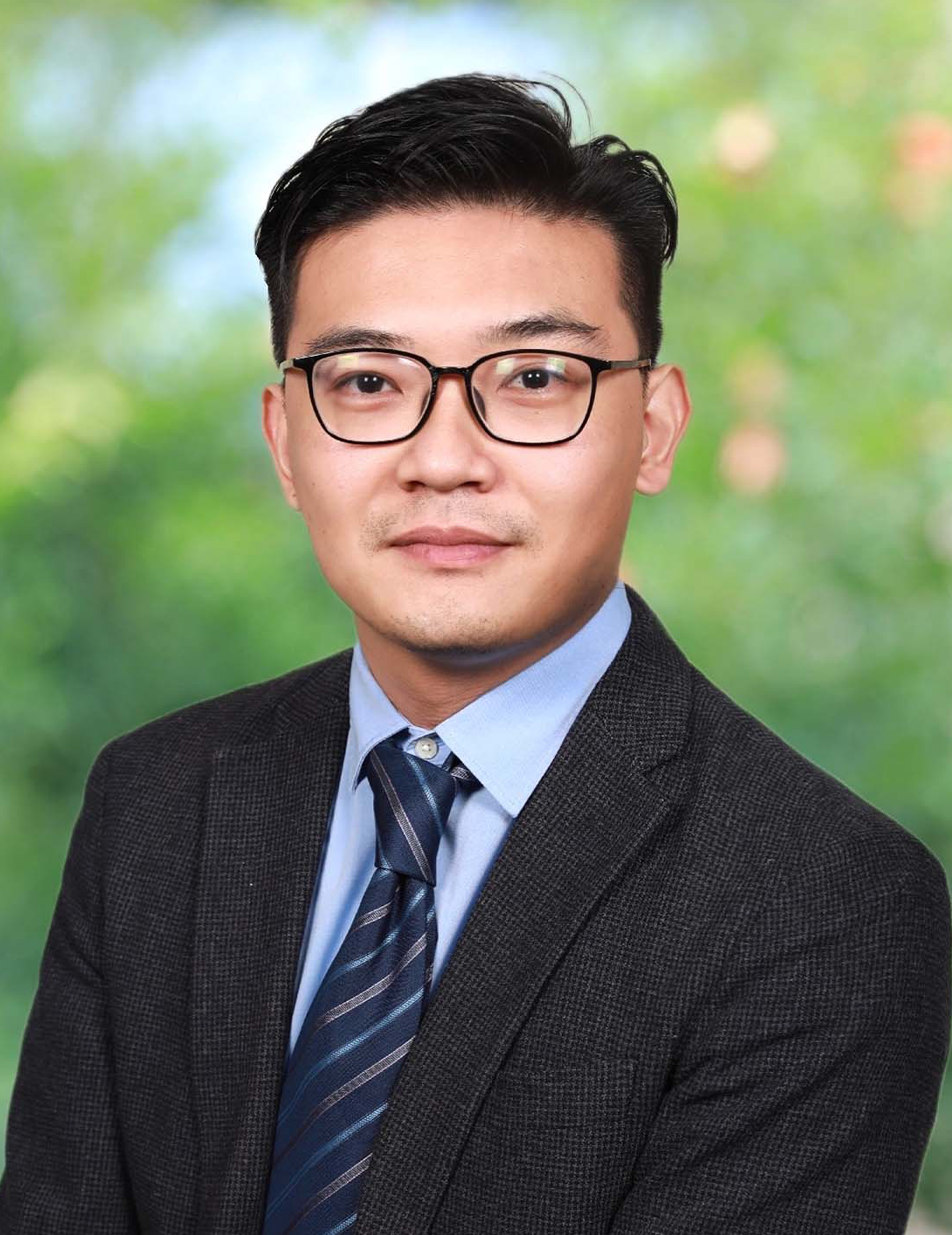 学校业务总经理