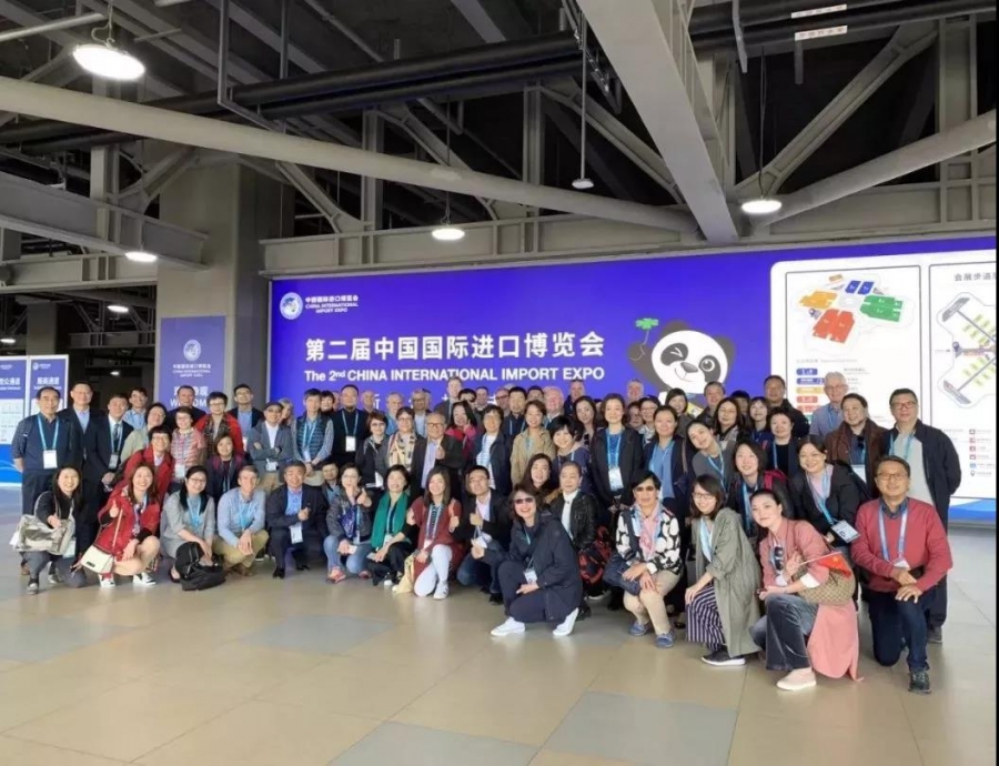 Yew Wah's Sister School - YCIS Teachers Meet President Xi